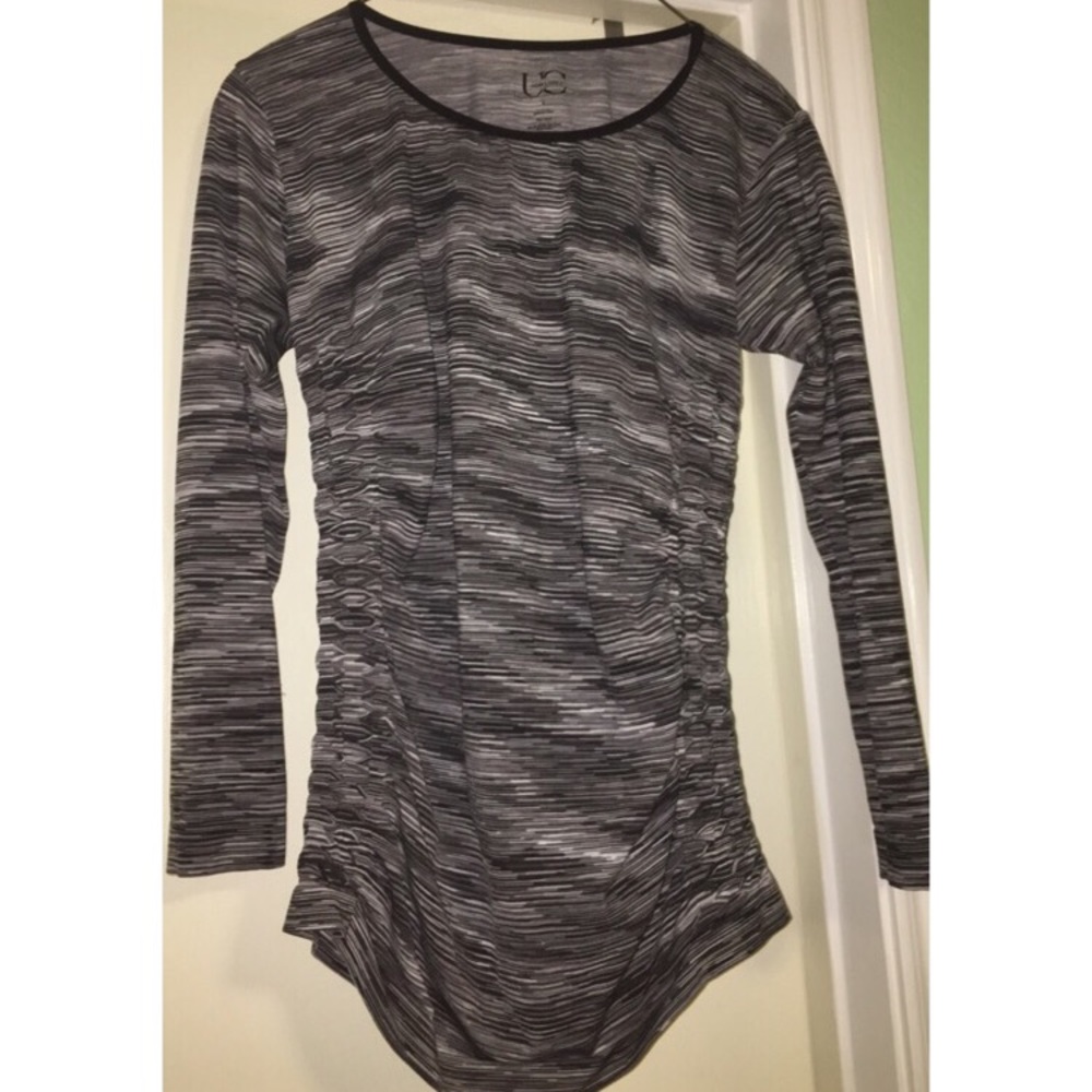 Maternity top